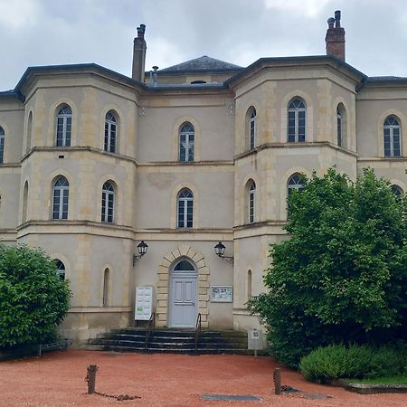 Jls'Tudios " U Sognu" Apartment Cosne-Cours-Sur-Loire Bagian luar foto