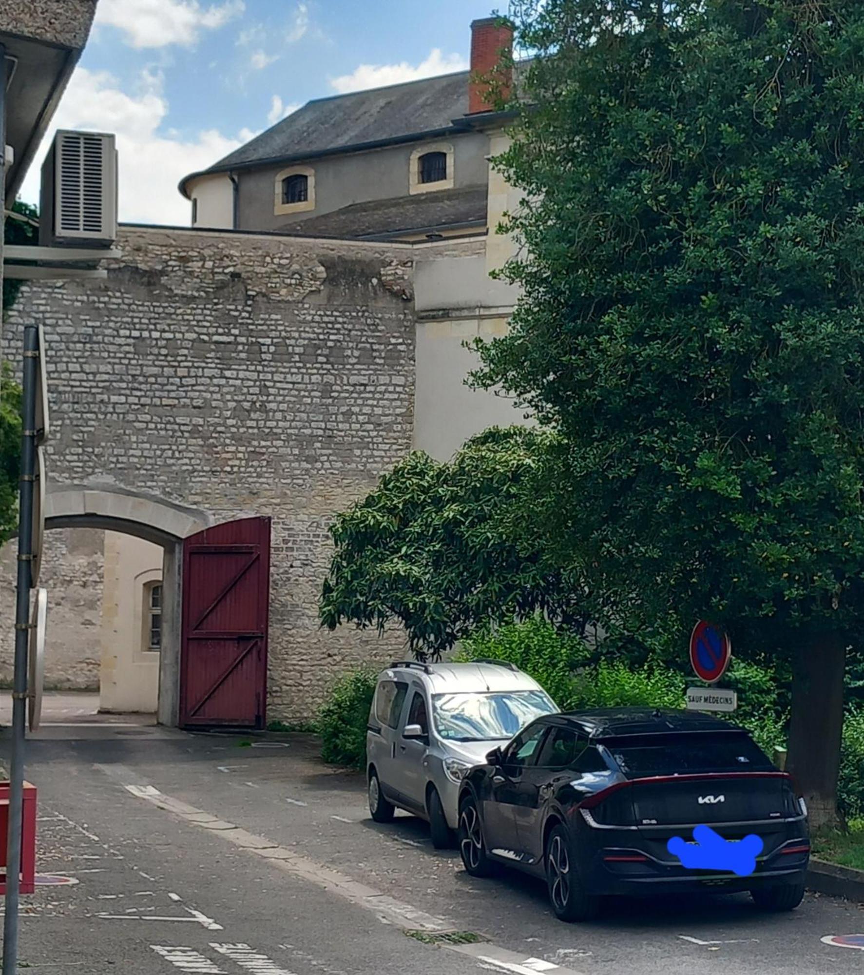 Jls'Tudios " U Sognu" Apartment Cosne-Cours-Sur-Loire Bagian luar foto