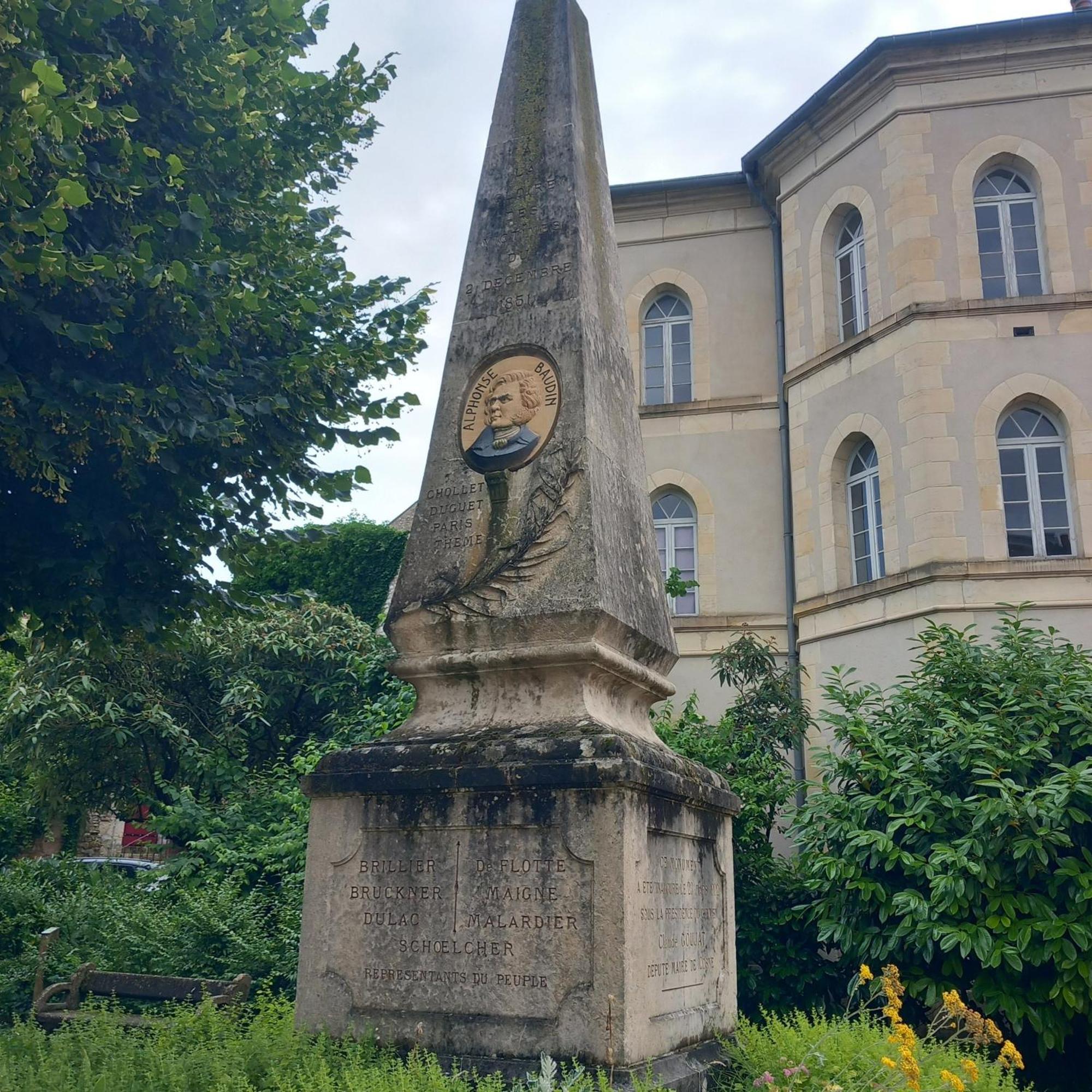 Jls'Tudios " U Sognu" Apartment Cosne-Cours-Sur-Loire Bagian luar foto
